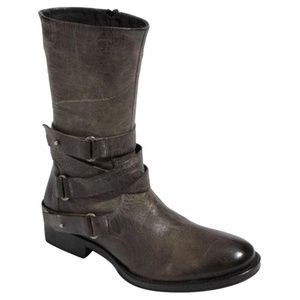 NEW Vera Wang Lavender Kippy Moto Ankle Boot